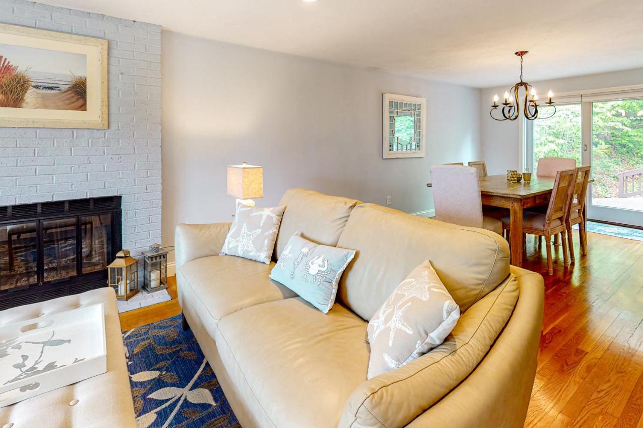 Birch Grove Villa Mashpee Exterior photo